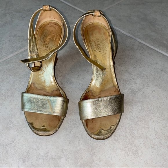 Gucci Gold Cork Wedges Off - Picture 1 of 7